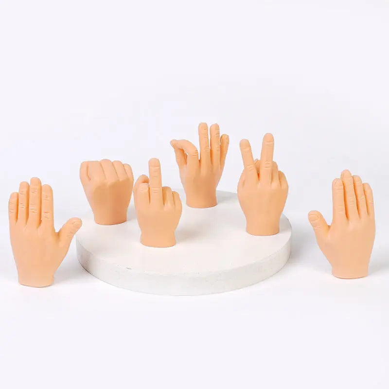 Cat Massage Gloves – Interactive Rubber Gloves for Feline Playtime and Bonding 1