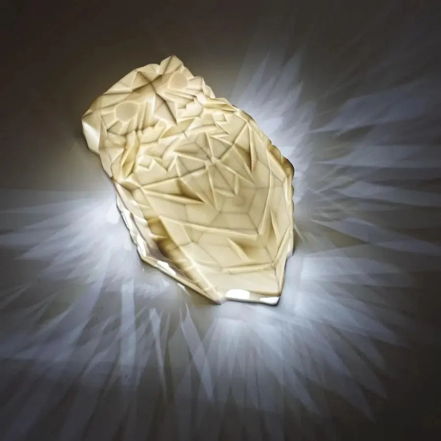 Elegant Eagle/Owl LED Wall Lamp – Battery-Powered, Adjustable Brightness, Eco-Friendly Decor 5