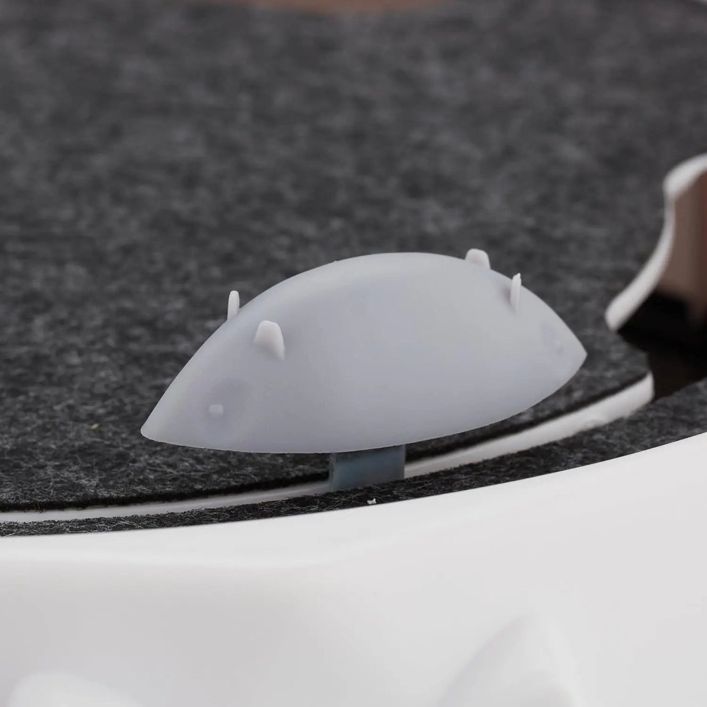 Interactive Cat Mouse Toy with Realistic Movements for Engaging Playtime 6