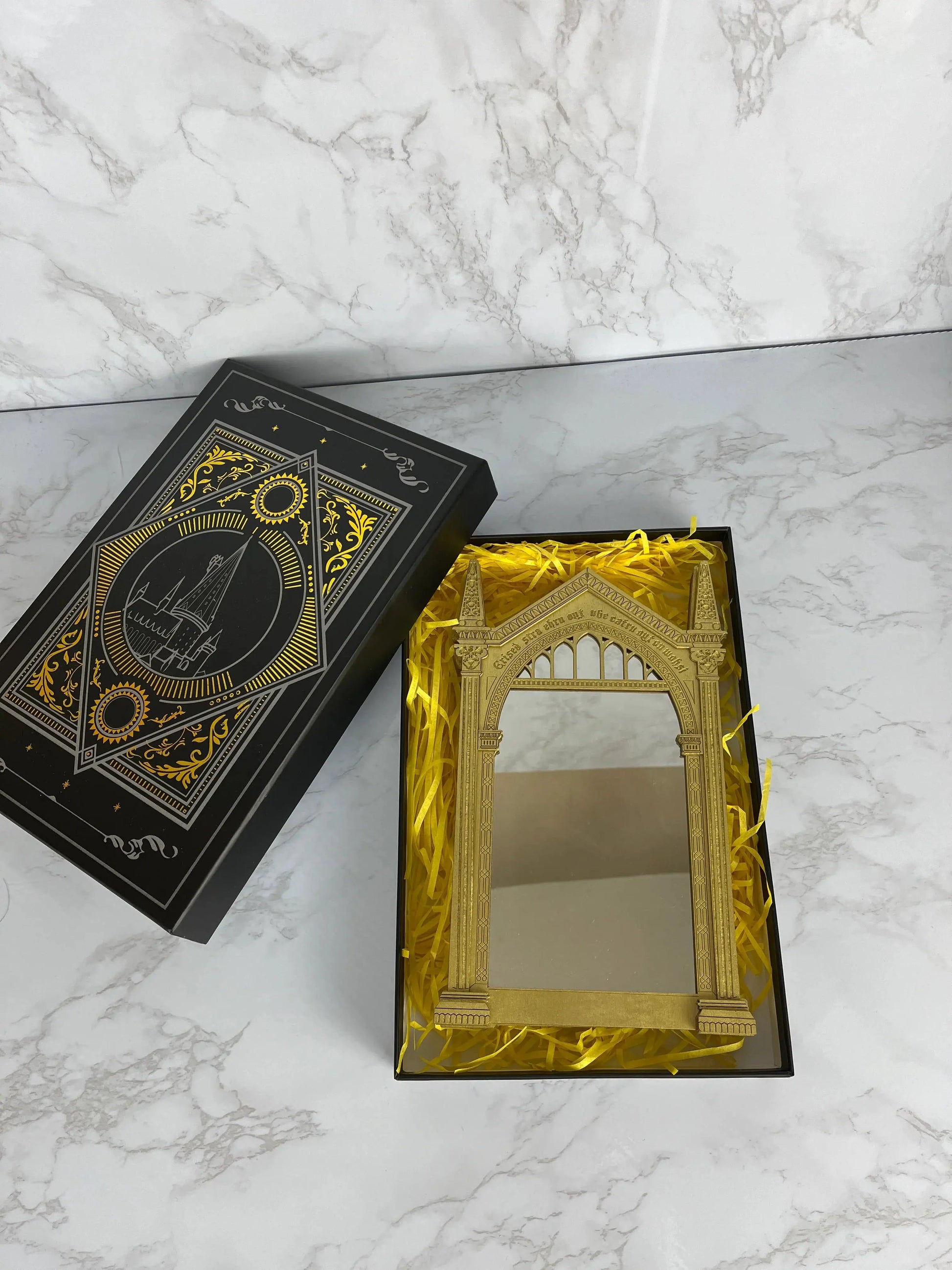 Magical Harry Potter Mirror with Illuminated Reflection – Perfect Gift for Fans 1