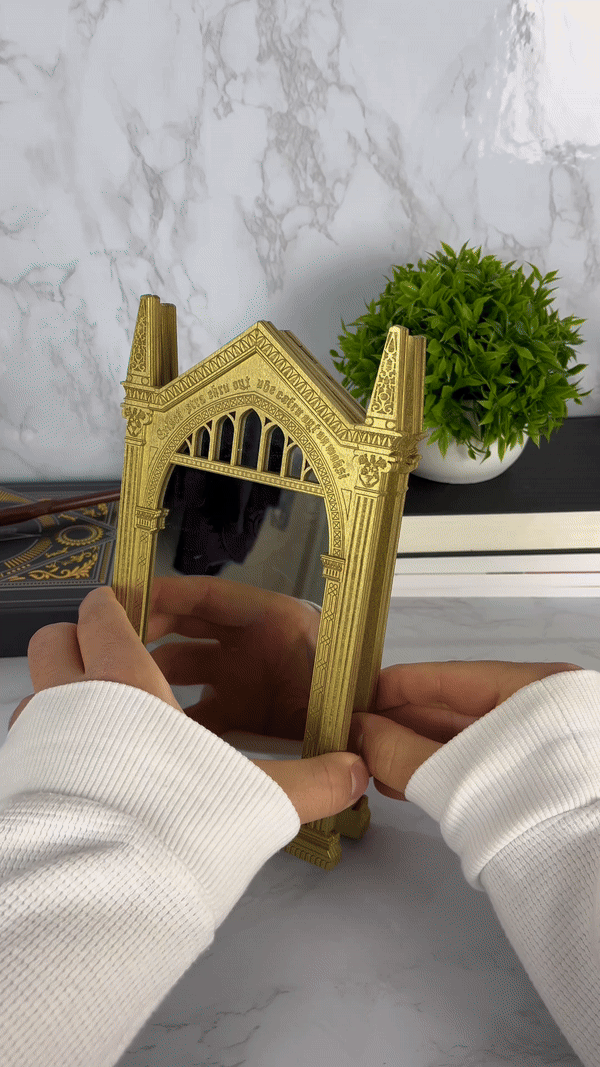 Magical Harry Potter Mirror with Illuminated Reflection – Perfect Gift for Fans 2